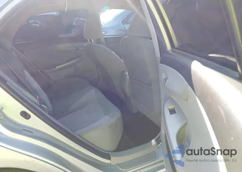 2011 Toyota Corolla Le z USA, uszkodzony, nr VIN 2T1BU4EEXBC605225